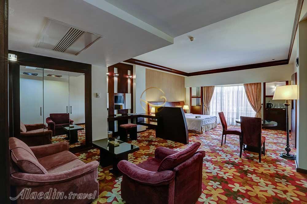 Luxury suite of five star Homa 2 Hotel in Mashhad| Alaedin Travel