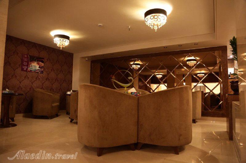 Lobby of three star Javaher Shargh Hotel in Mashhad| Alaedin Travel