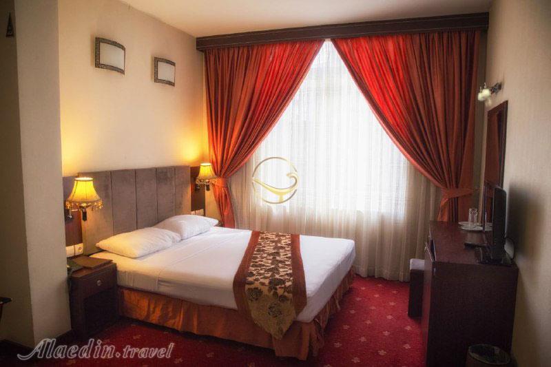 Double room of three star Sahand Hotel in Mashhad| Alaedin Travel