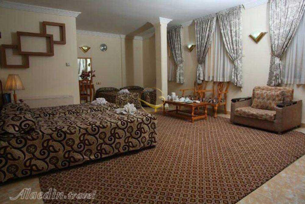 Suites of three star Shiraz Hotel in Mashhad| Alaedin Travel