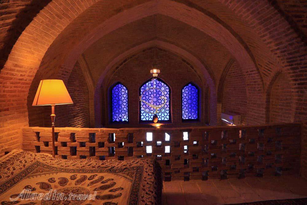 Rooms of three star Abbasi Caravanserai in Nain| Alaedin Travel