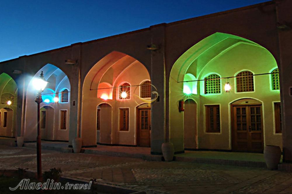 Facade of Tourist Traditional Hotel in Nain| Alaedin Travel