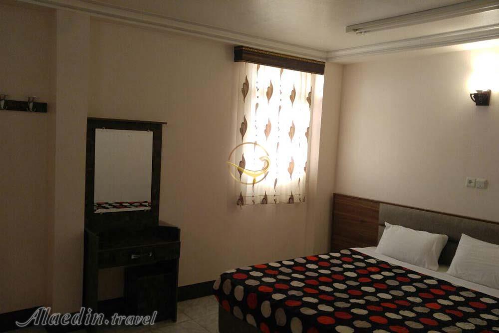 Double room of three star Kavan 3 Apartment Hotel in Qeshm| Alaedin Travel