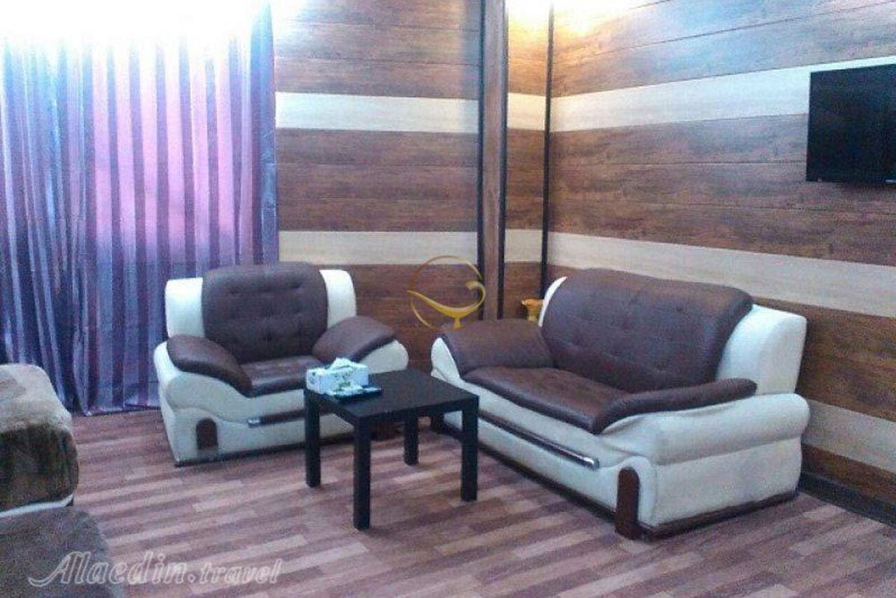 Living room of Nakhle Zarin Hotel in Qeshm| Alaedin Travel