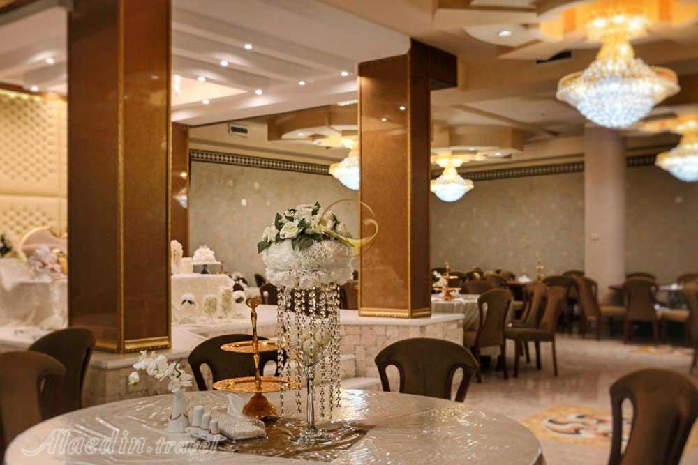 Restaurant of four star Esteghlal Hotel in Qom| Alaedin Travel