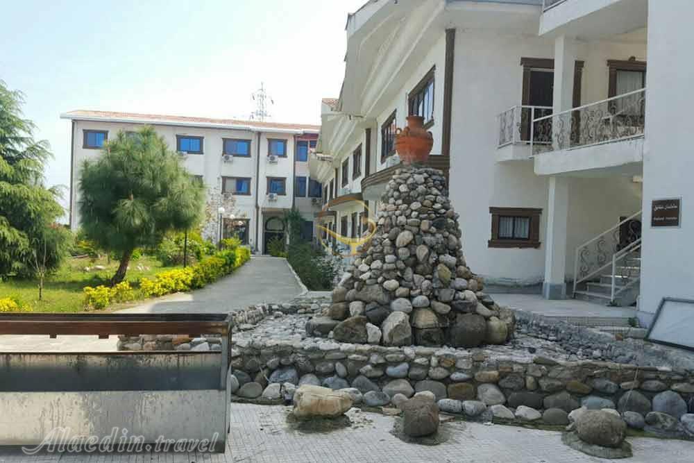 Yard of three star Malekshah Hotel in Ramsar| Alaedin Travel