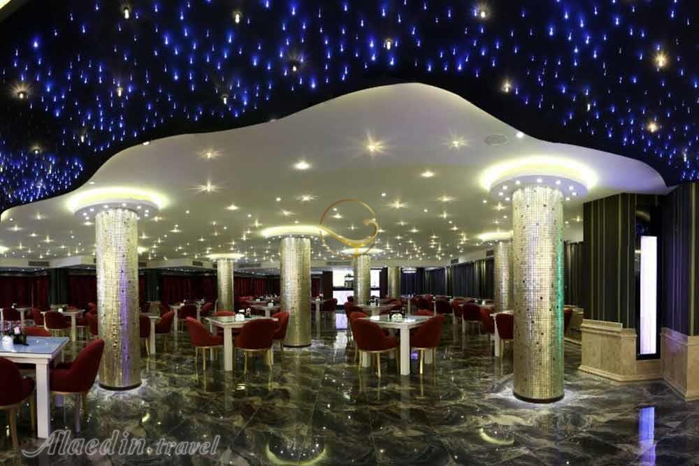 Banquet hall of five star Kadus Hotel in Rasht| Alaedin Travel