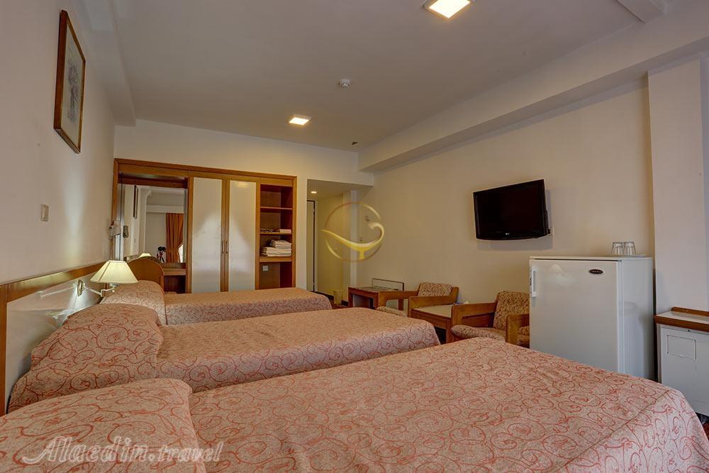 Triple room of four star Laleh Hotel in Sareyn| Alaedin Travel