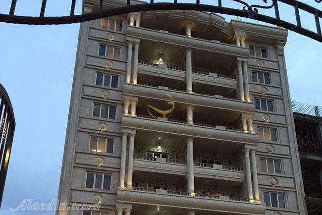 Pedram Apartment Hotel in Sareyn