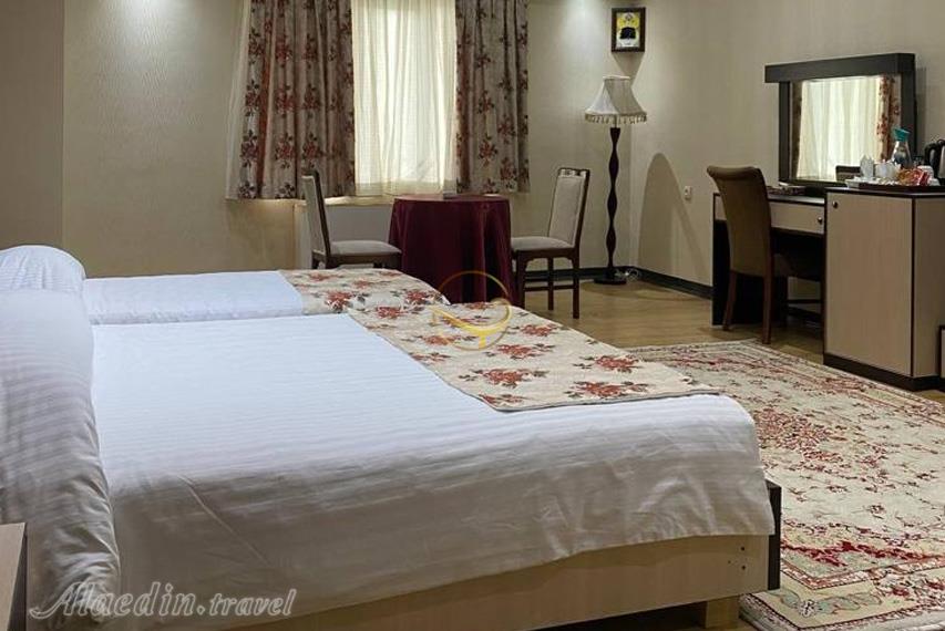 room of four star Badeleh Hotel in Sari| Alaedin Travel