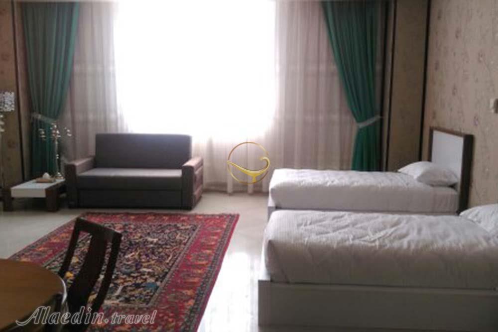 Twin room of five star Gootkemall Hotel in Semnan| Alaedin Travel