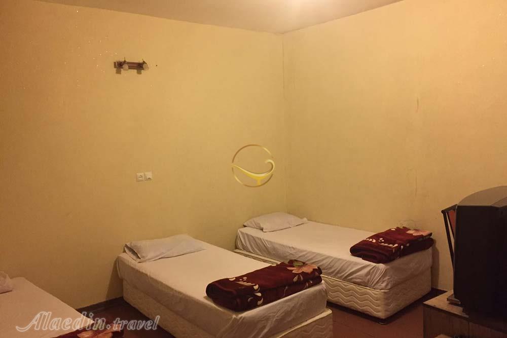 Triple room of Diba Hotel in Shahrekord| Alaedin Travel