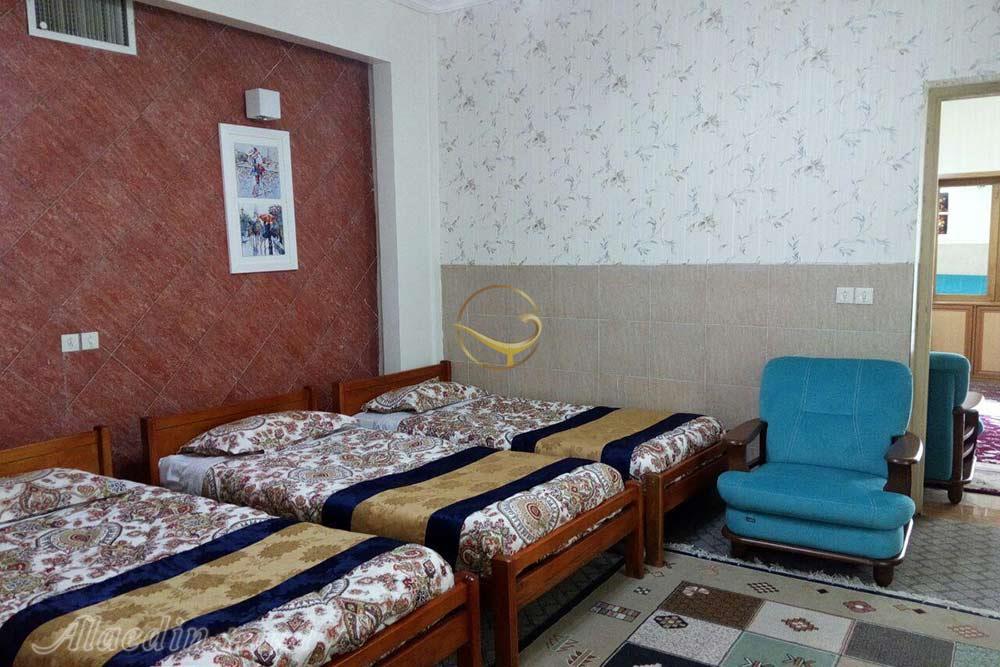 Triple room of Anahita Hotel in Shiraz| Alaedin Travel