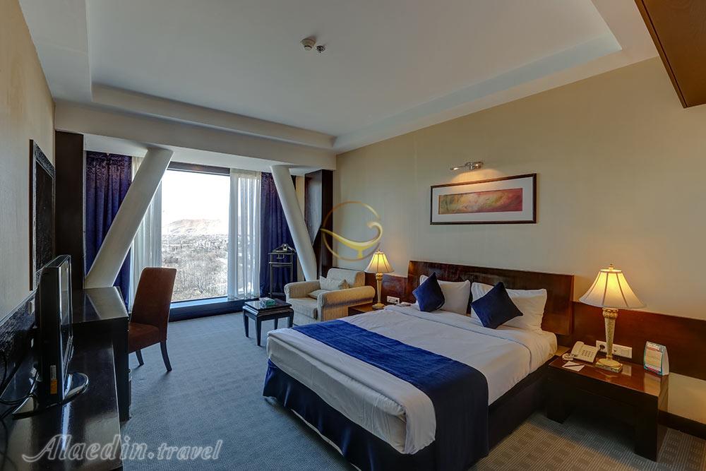 Double room of five star Chamran Grand Hotel in Shiraz| Alaedin Travel