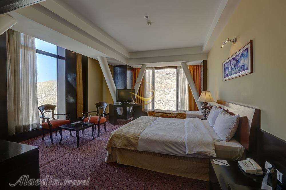 Triple room of five star Chamran Grand Hotel in Shiraz| Alaedin Travel