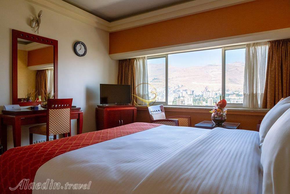 Rooms of five star Homa Hotel in Shiraz| Alaedin Travel