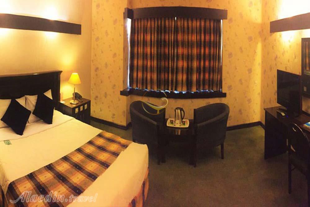 Double room of five star Pars International Hotel in Shiraz| Alaedin Travel