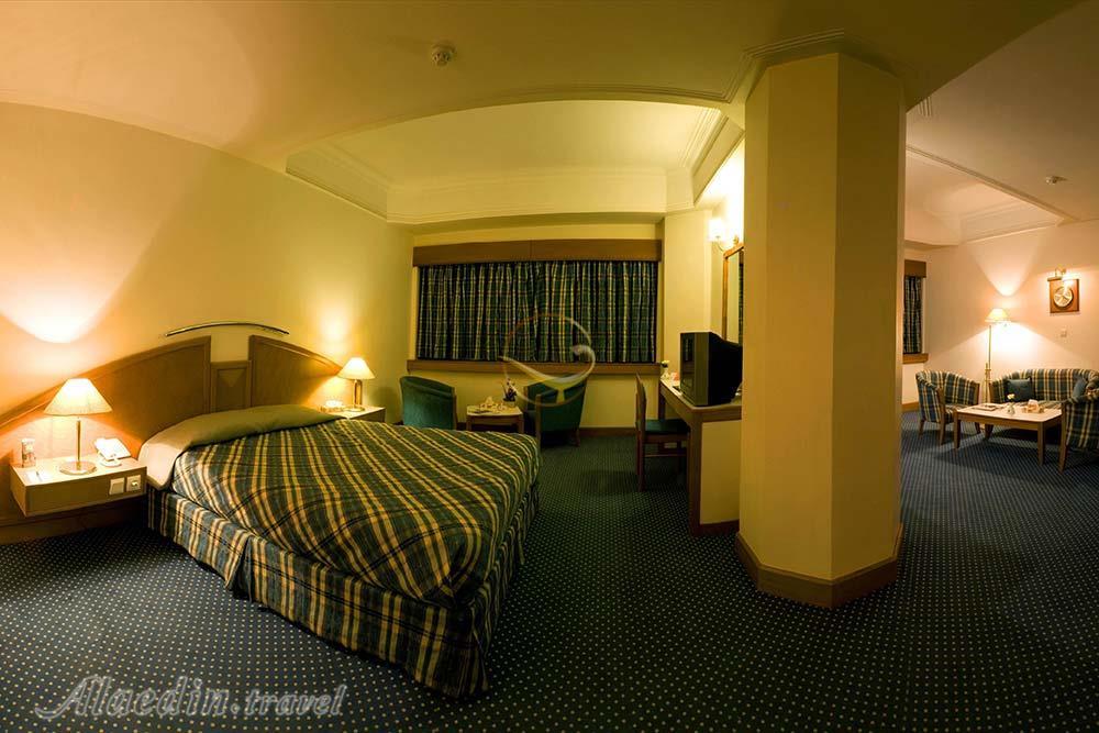 Double room of five star Pars International Hotel in Shiraz| Alaedin Travel