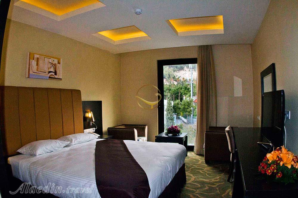 Double room of four star Royal Hotel in Shiraz| Alaedin Travel