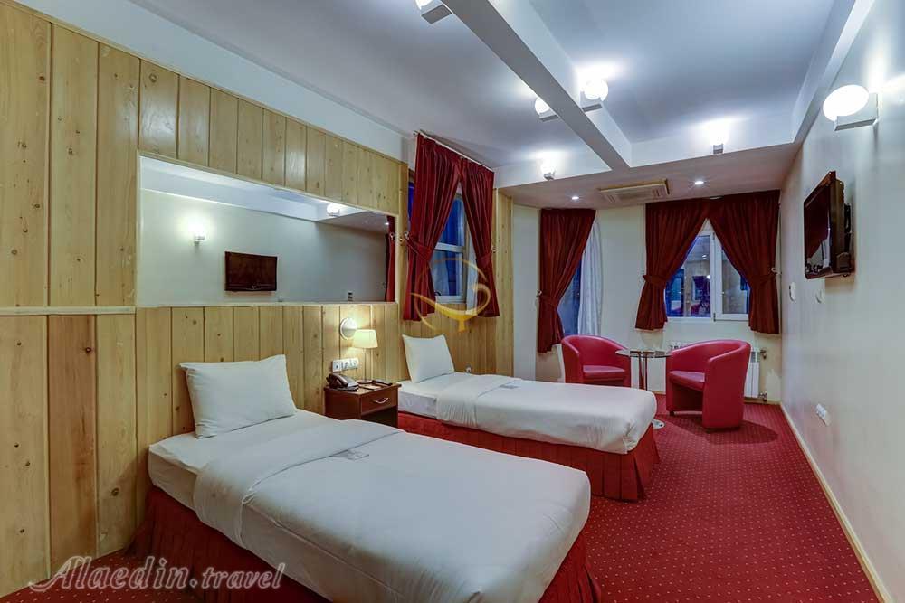 Twin room of four star Setaregan Hotel in Shiraz| Alaedin Travel