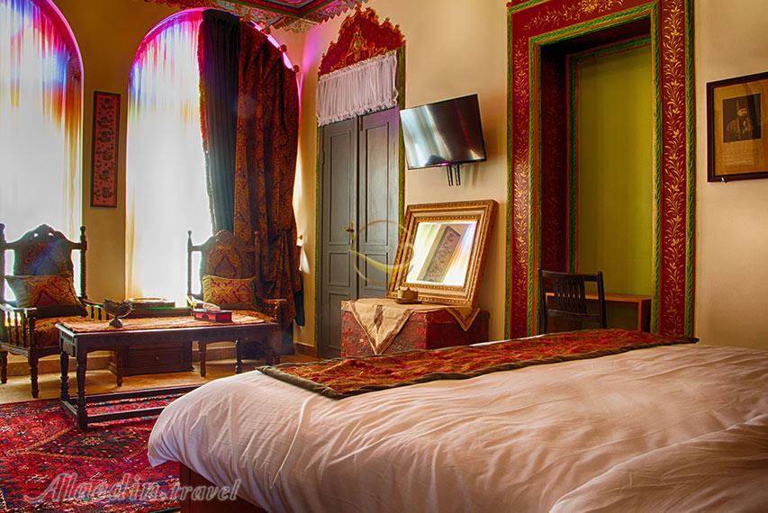 Room of Shapriyun Botique Hotel Shiraz | Alaedin Travel