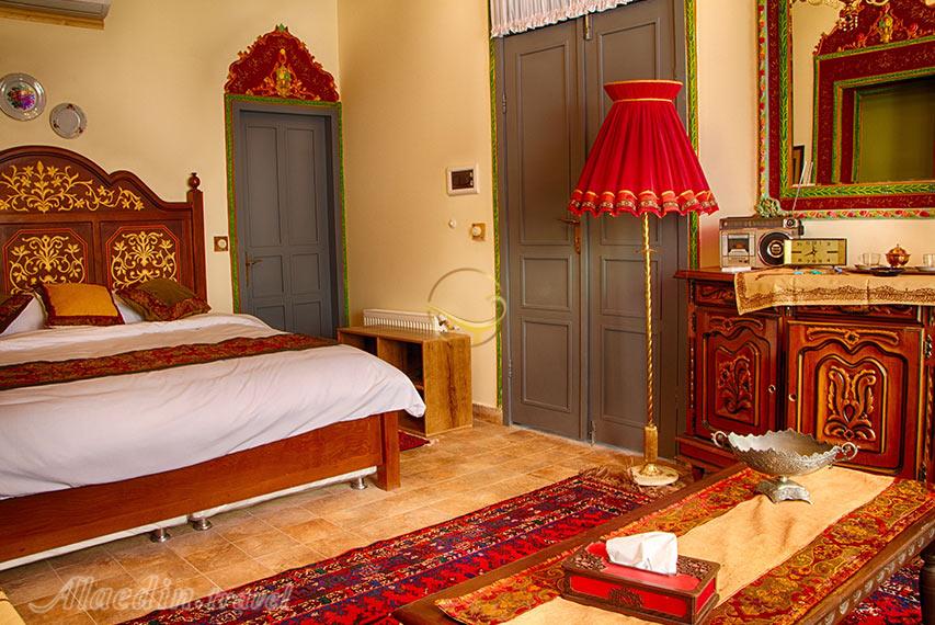 Room of Shapriyun Botique Hotel Shiraz | Alaedin Travel