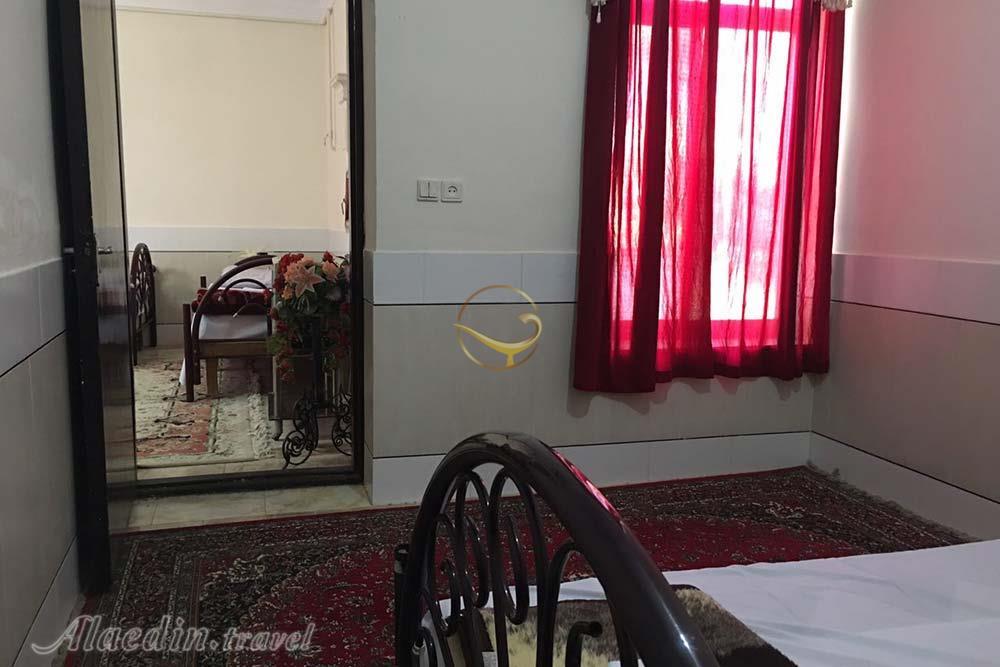 Triple room of Bahman Hotel in Tabas| Alaedin Travel