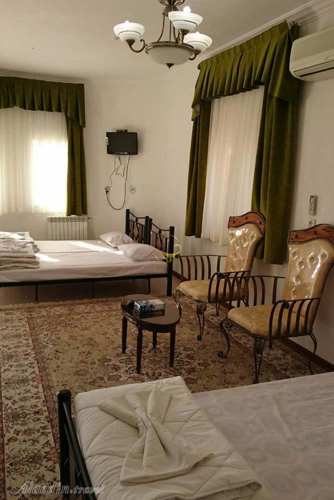 Suites of three star Narenjestan Hotel in Tabas| Alaedin Travel