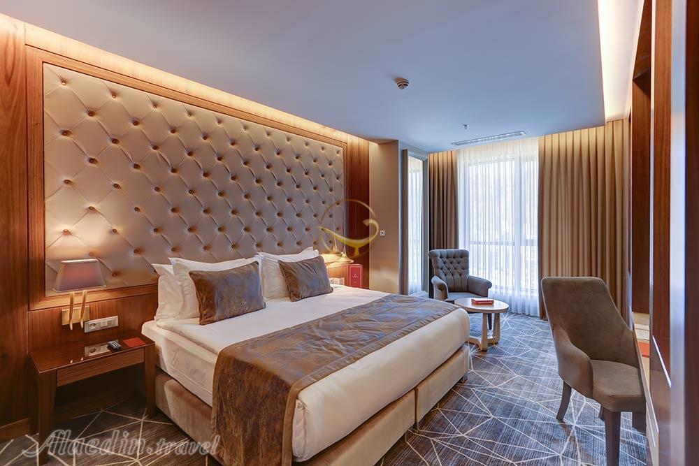 Junior suite of five star Kaya Laleh Park Hotel in Tabriz| Alaedin Travel