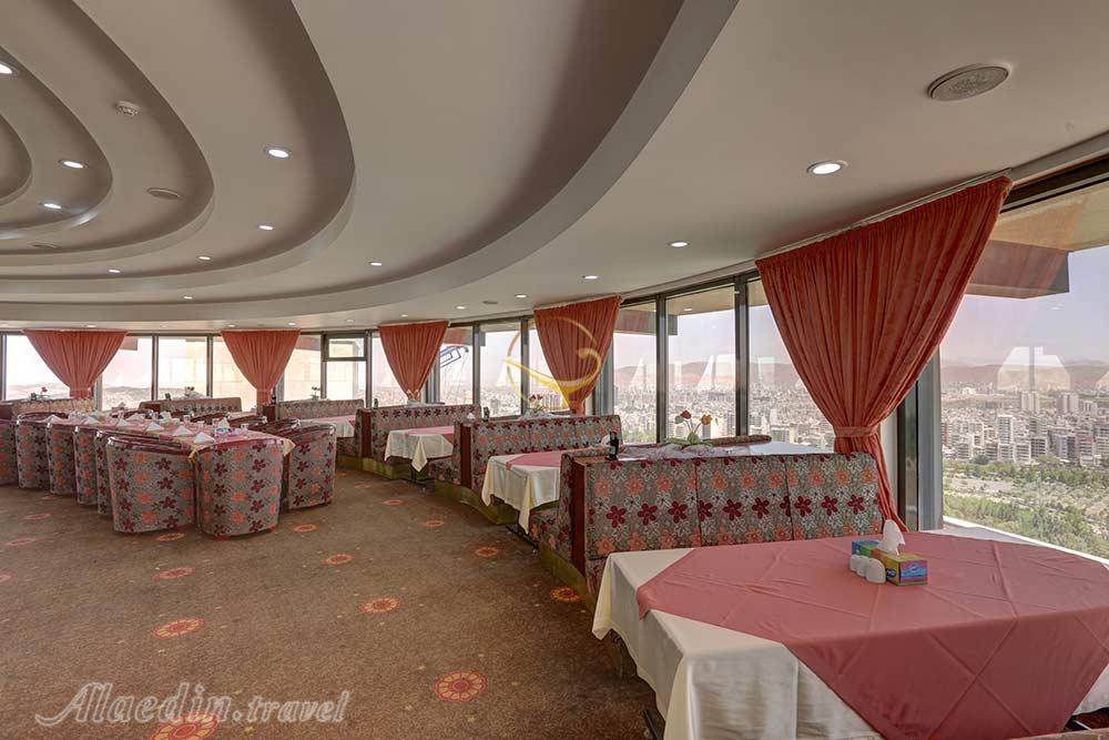 Restaurant of five star El-Goli Pars Hotel in Tabriz| Alaedin Travel