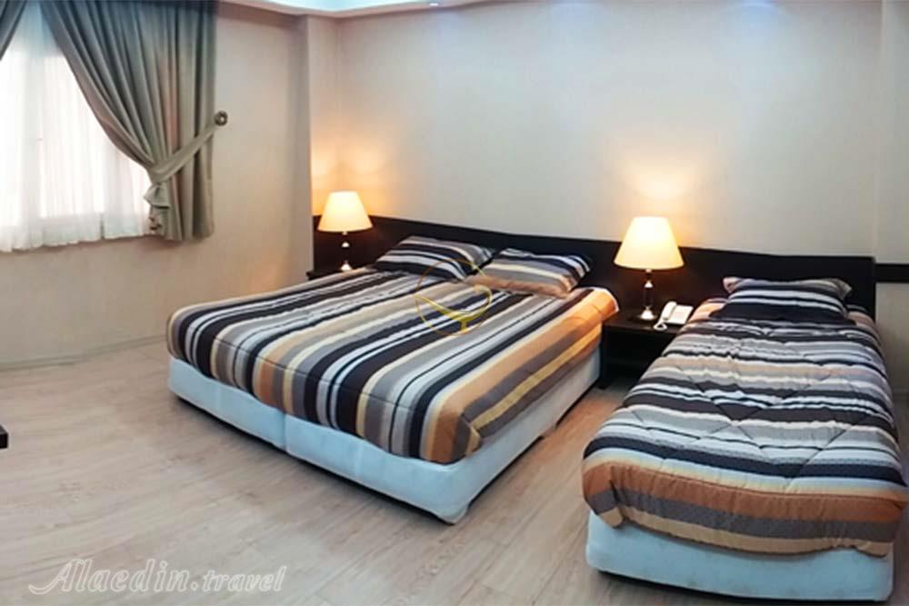 Triple room of three star Diamond Tourist Hotel in Tehran| Alaedin Travel