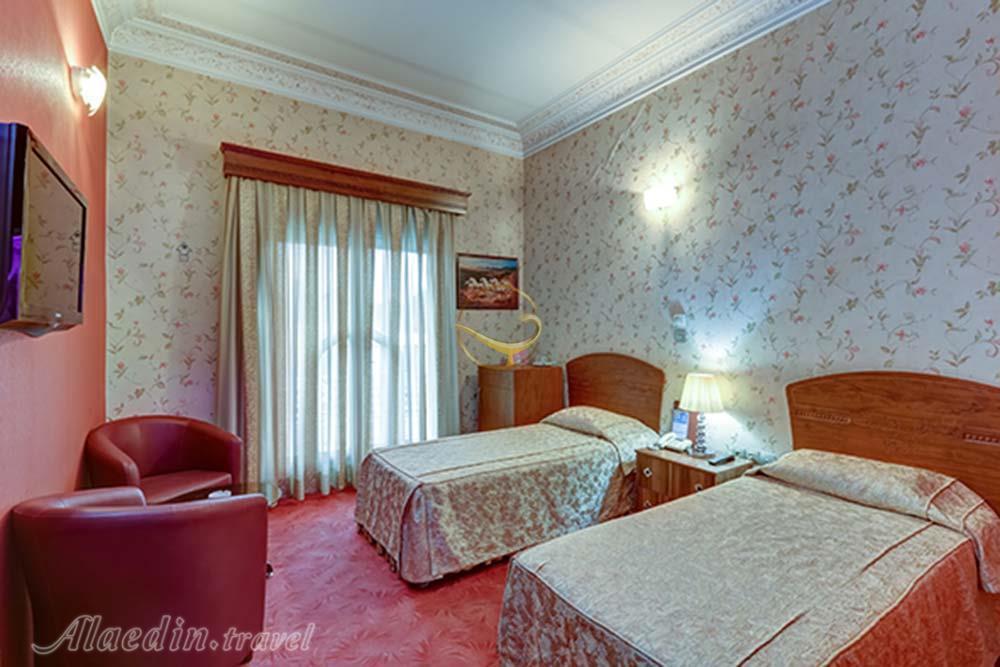 Twin room of four star Eram Hotel in Tehran| Alaedin Travel