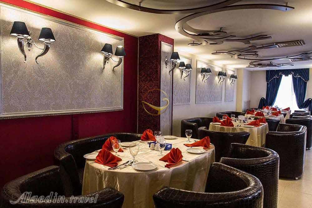 Restaurant of three star Marlik Hotel in Tehran| Alaedin Travel