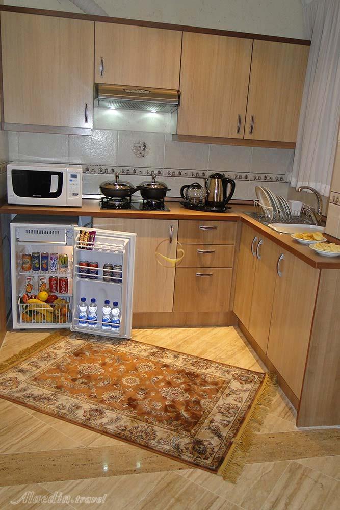 Kitchen of three star Mehregan Apartment Hotel in Tehran| Alaedin Travel