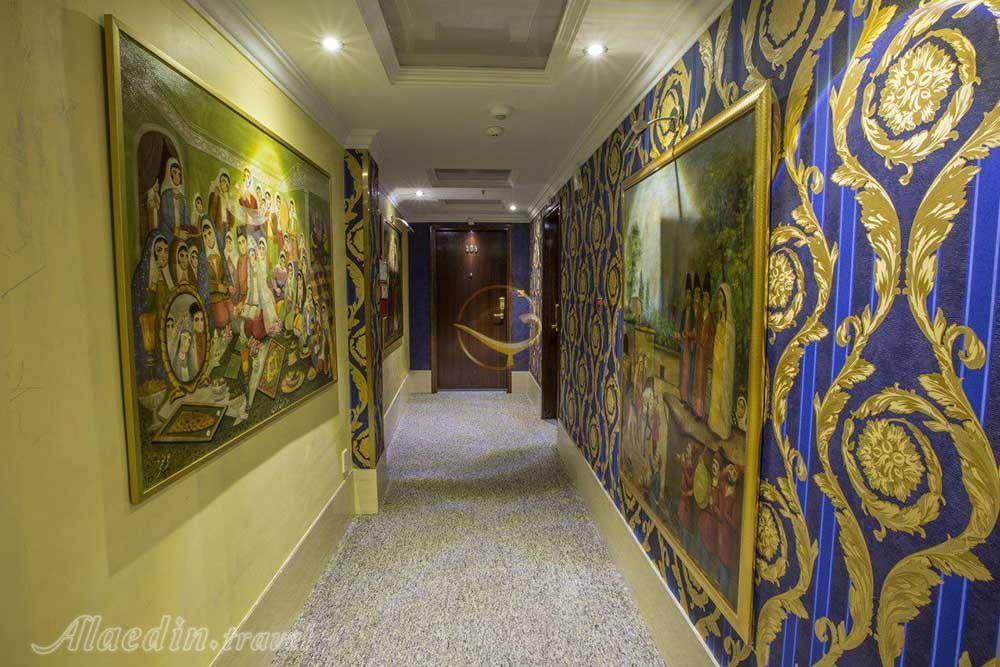 Corridor of four star Niloo Hotel in Tehran| Alaedin Travel