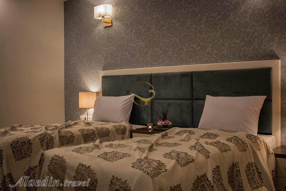 Twin room of three star Shahr Hotel in Tehran| Alaedin Travel