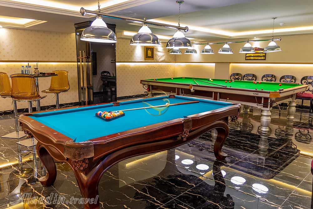 Billiard room of four star Taj Mahal Apartment Hotel in Tehran| Alaedin Travel