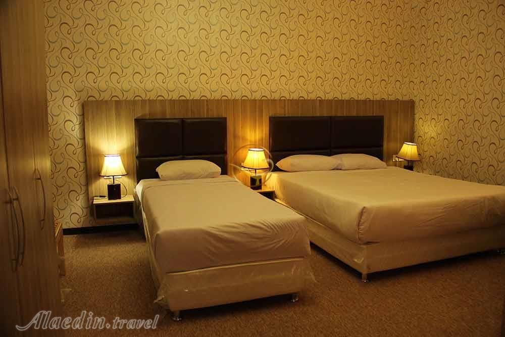 Triple room of three star Varzesh Hotel in Tehran| Alaedin Travel