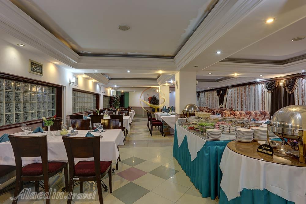 Restaurant of four star Tourist Hotel in Urmia| Alaedin Travel