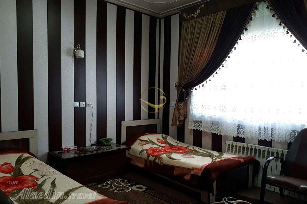 Twin room of Eram Hotel in Yasuj| Alaedin Travel