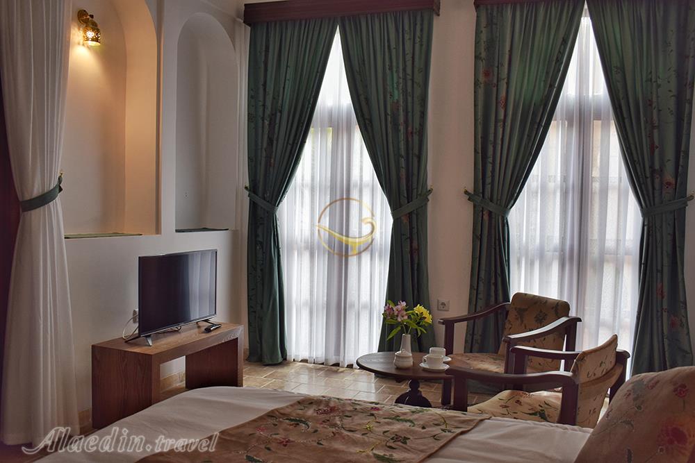 Yazd Hooman Hotel | Alaedin Travel