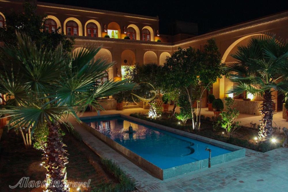 Yazd Hooman Hotel | Alaedin Travel