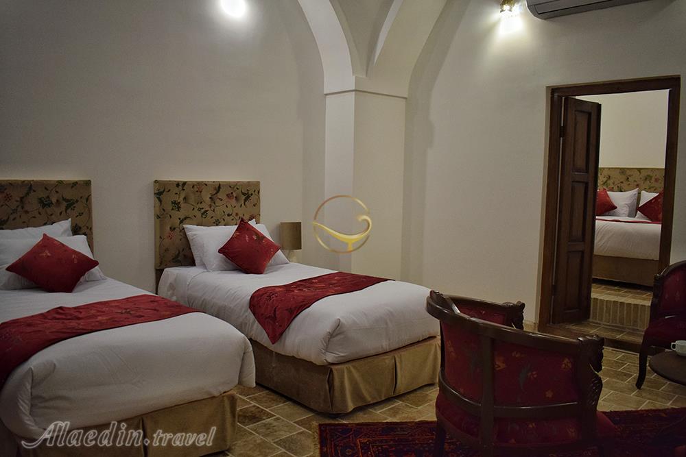 Yazd Hooman Hotel | Alaedin Travel