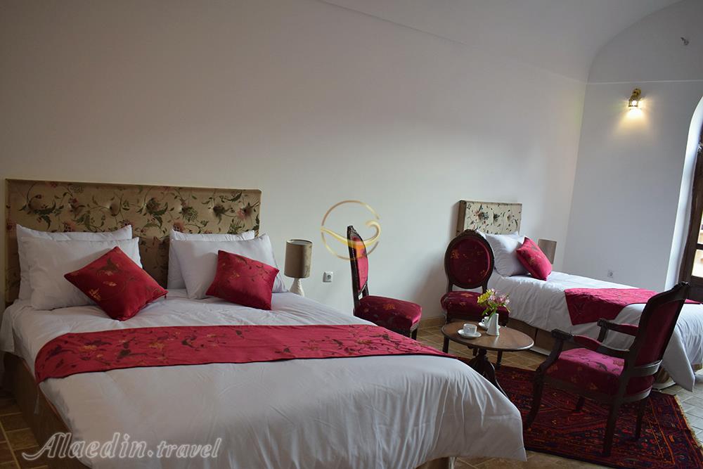 Yazd Hooman Hotel | Alaedin Travel