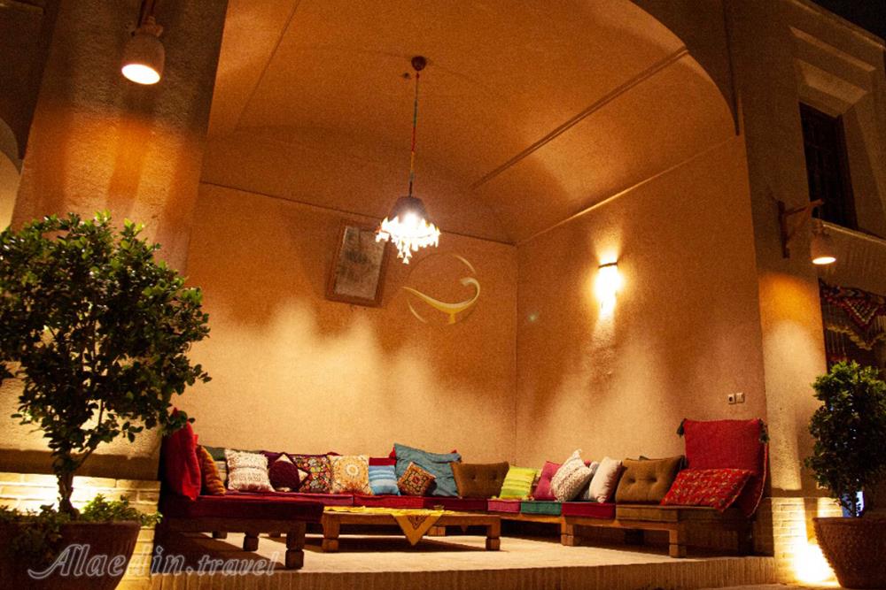 Yazd Hooman Hotel | Alaedin Travel