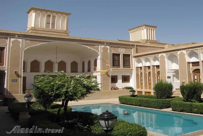 Laleh Hotel in Yazd