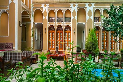 Mozaffar Traditional Hotel in Yazd