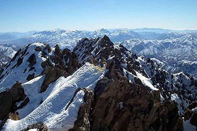 Oshtorankuh Mountain in Aligudarz