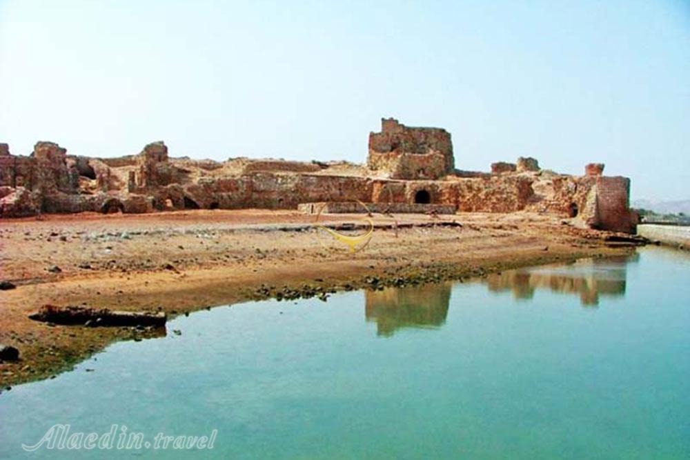 Tis Castle (Portuguese Castle) of Chabahar | Alaedin Travel