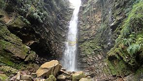 Akapol Waterfall in Chalus